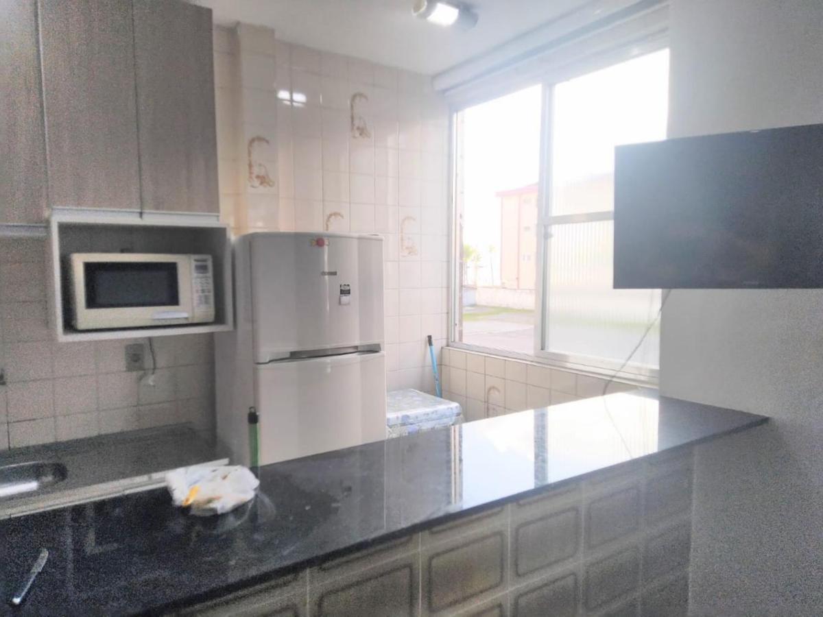 Kitnet Pe Na Areia Vista Mar - Boqueirao Praia Grande-Sp Apartment ปรายากรันเด ภายนอก รูปภาพ